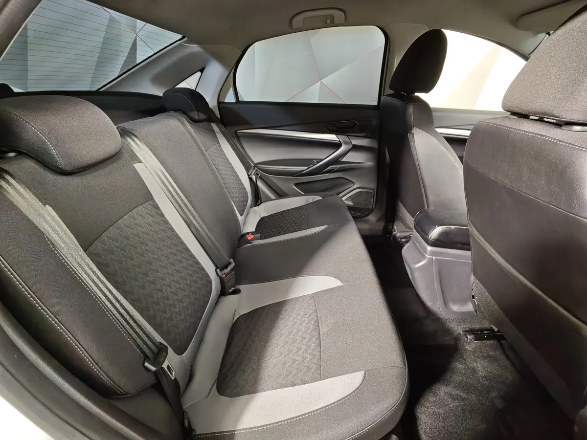 ВАЗ (Lada) Vesta 1.6 MT (106 л.с.) Белый в АВИЛОН. Слайд №16