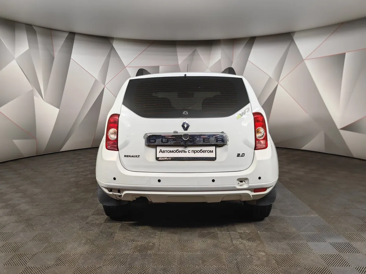 Renault Duster 2.0 MT 4x4 (143 л.с.) Белый в АВИЛОН. Слайд №8