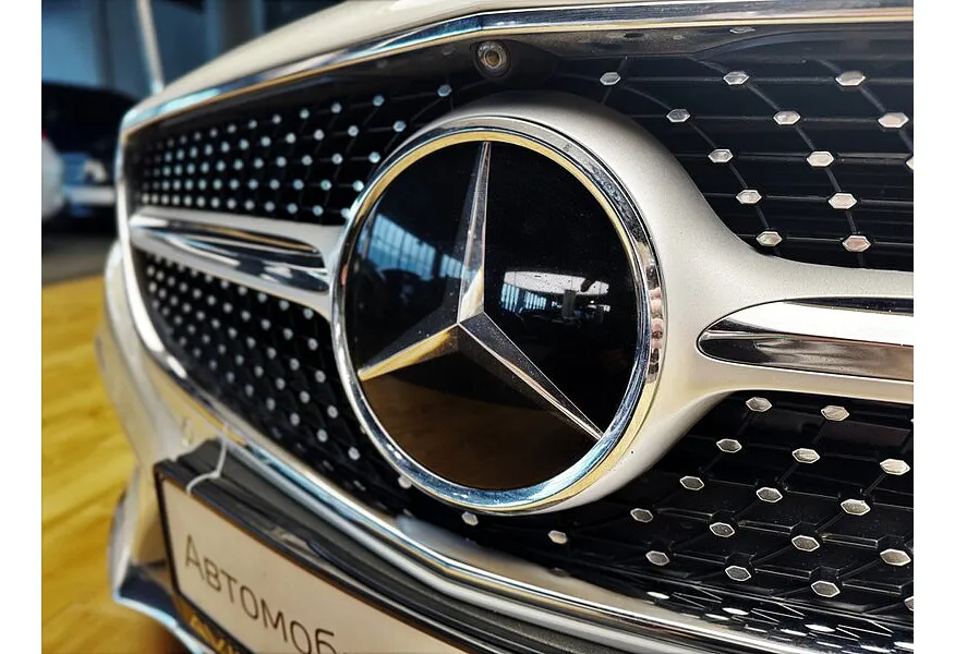 Mercedes-Benz CLS CLS 350 d 4MATIC 9G-TRONIC (249 л.с.) Белый в АВИЛОН. Слайд №11