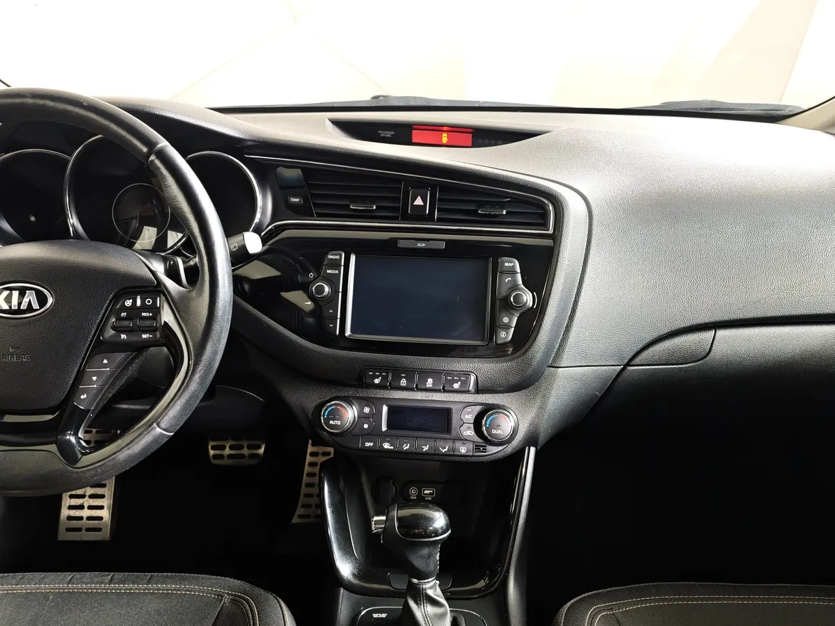 Kia Ceed 1.6 AT (130 л.с.) Luxe Серый в АВИЛОН. Слайд №15
