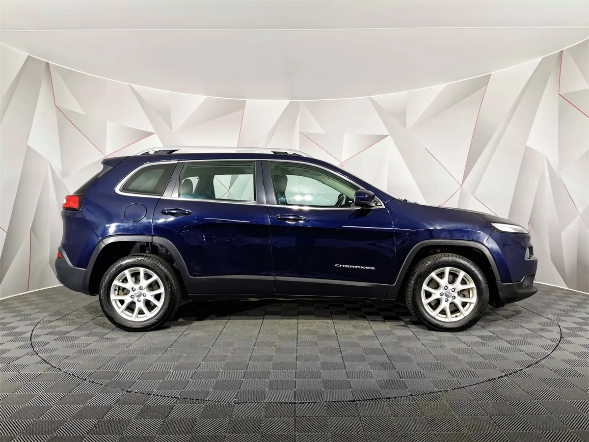 Jeep Cherokee 2.4 Tigershark Multiair AT AWD (177 л.с.) Синий в АВИЛОН. Слайд №6