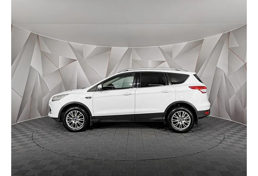 Ford Kuga 1.6 EcoBoost AT AWD (182 л.с.) Titanium Белый в АВИЛОН. Слайд №5