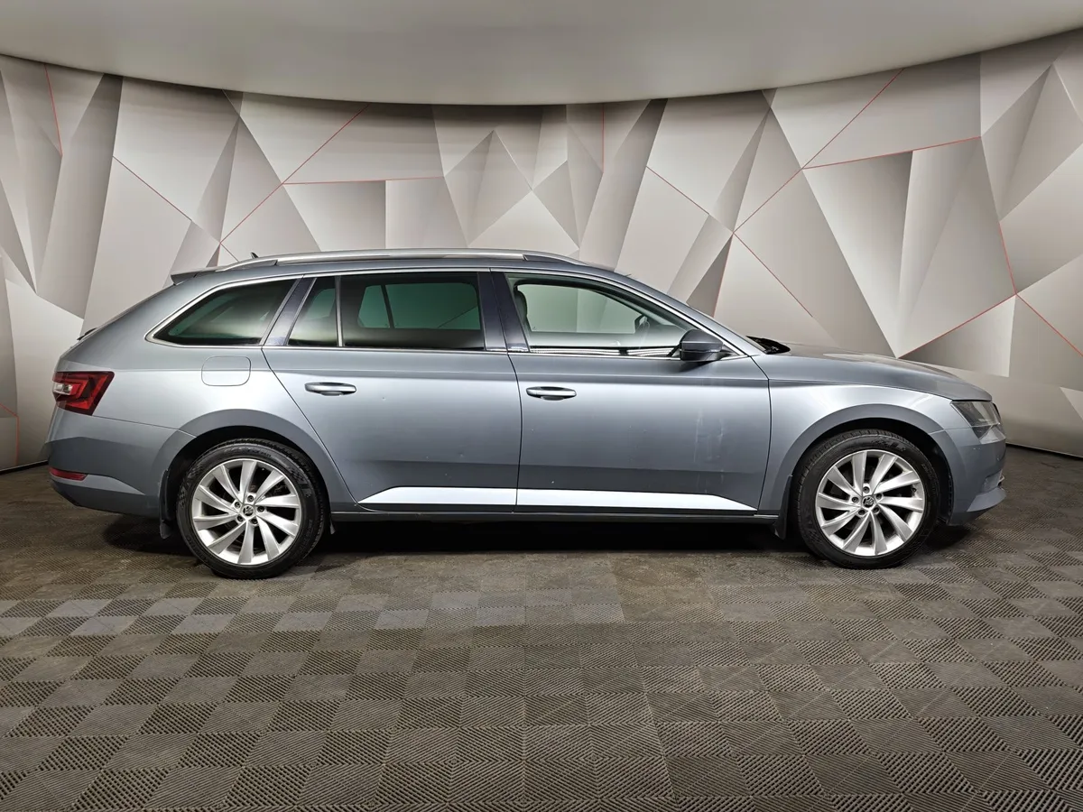 Skoda Superb 1.8 TSI DSG (180 л.с.) Серый в АВИЛОН. Слайд №6