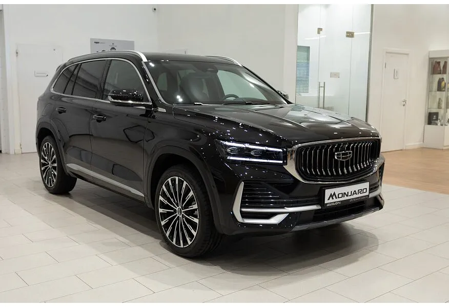 Geely Monjaro 2.0T 8AT 4WD (238 л.с.) Flagship Черный в АВИЛОН. Слайд №2