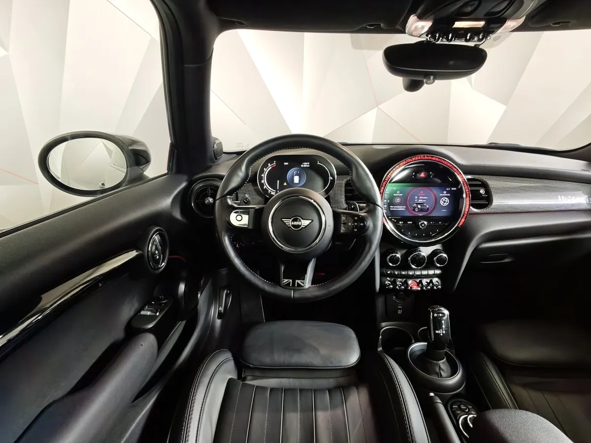 MINI 3 двери Cooper S 2.0 AT (192 л.с.) Серый в АВИЛОН. Слайд №15