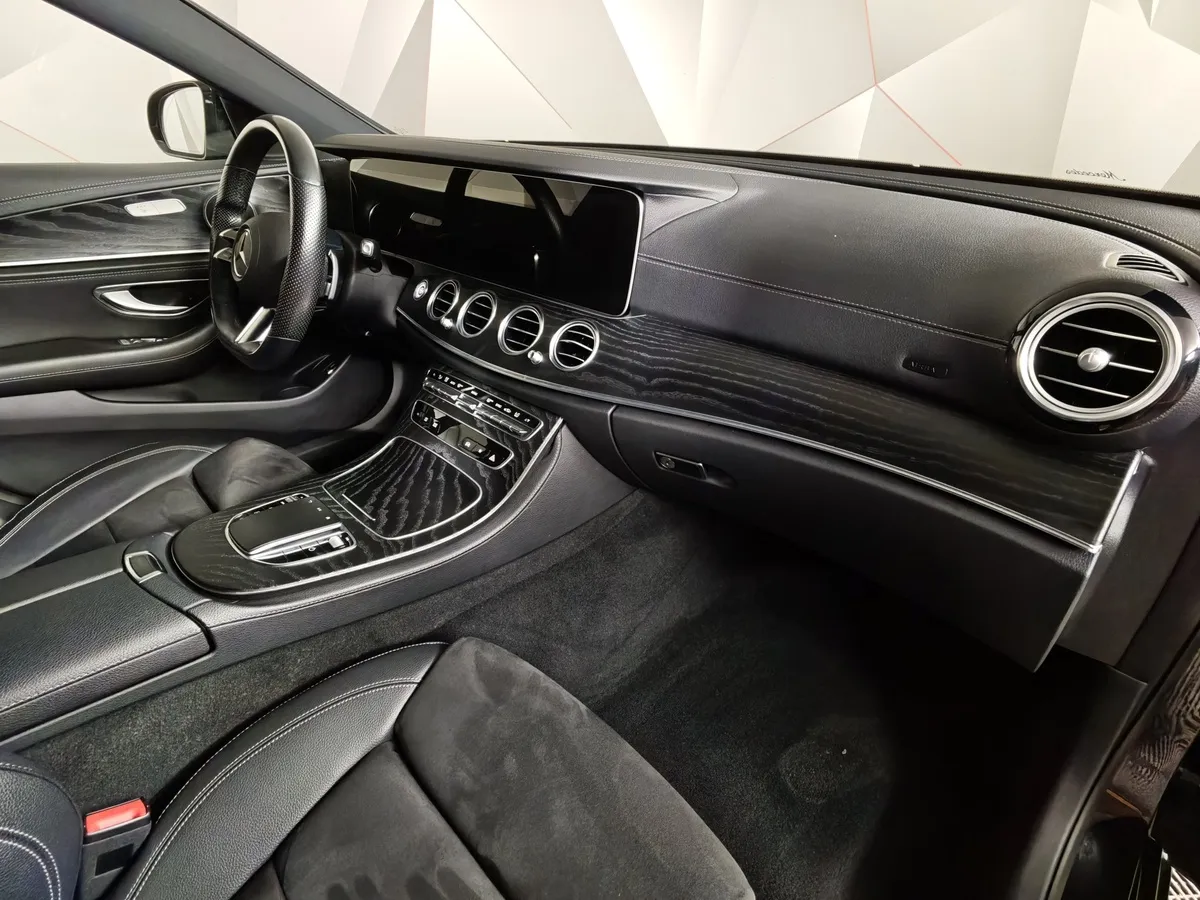 Mercedes-Benz E-Класс E 200 4MATIC 9G-TRONIC (184 л.с.) Sport Серый в АВИЛОН. Слайд №13