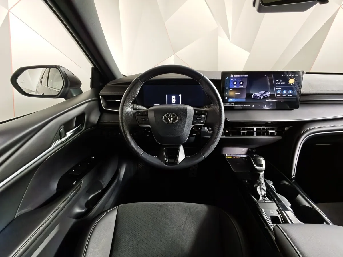 Toyota Camry 2.0 AT (173 л.с.) Sport в АВИЛОН. Слайд №20