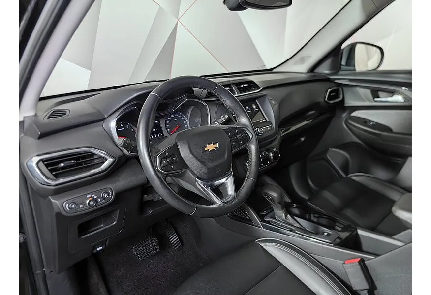 Chevrolet TrailBlazer 1.3 Turbo AT 4WD (150 л.с.) LT Черный в АВИЛОН. Слайд №19