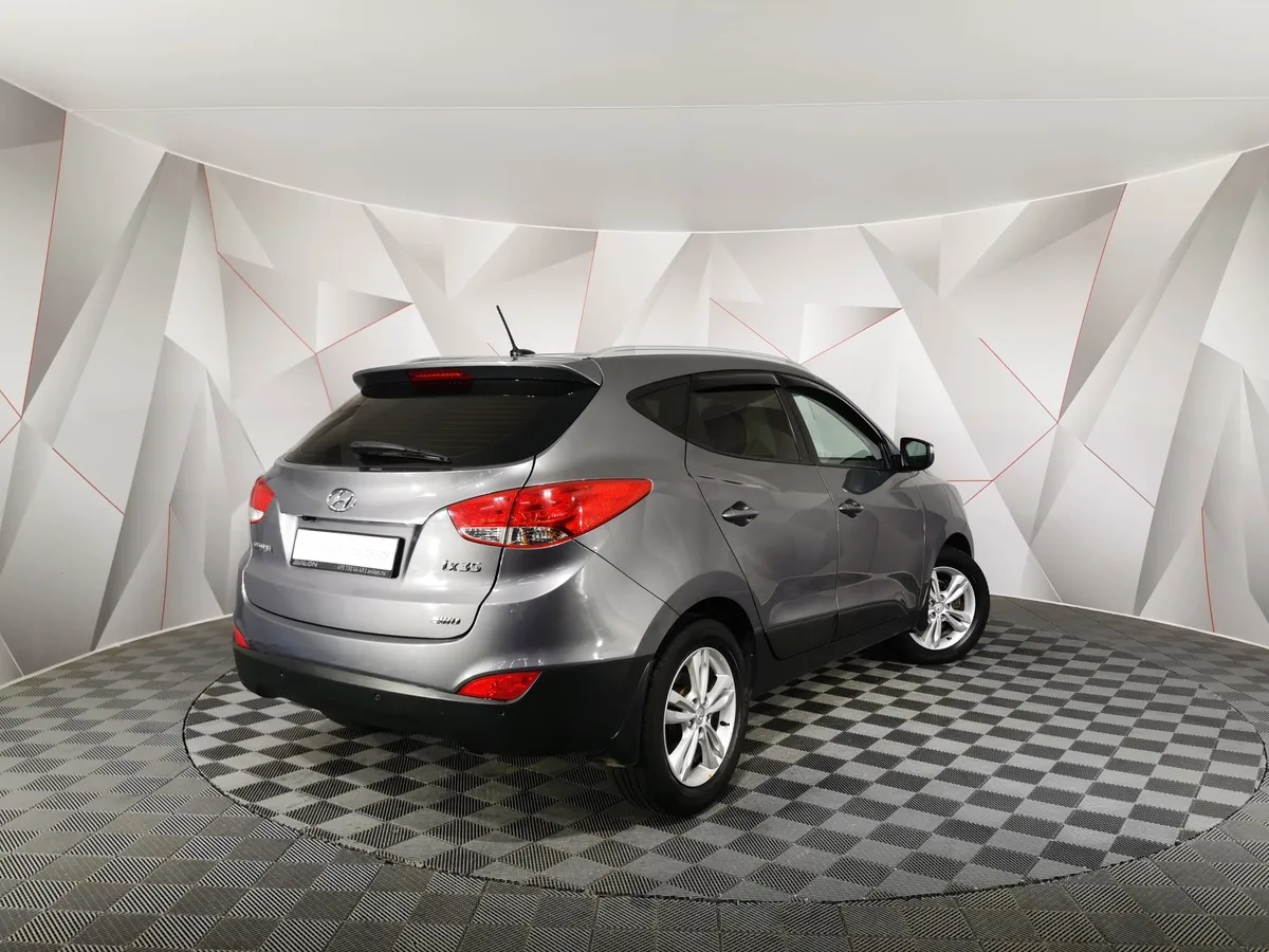 Hyundai ix35 2.0 AT 4WD (150 л.с.) Prime+Style Серый в АВИЛОН. Слайд №2