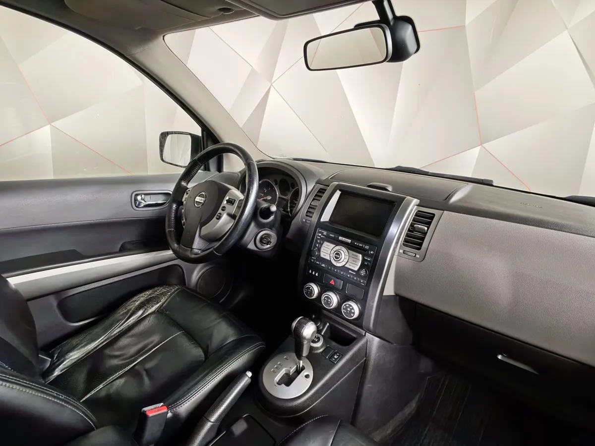 Nissan X-Trail 2.5 CVT AWD (171 л.с.) LE Top Серый в АВИЛОН. Слайд №13