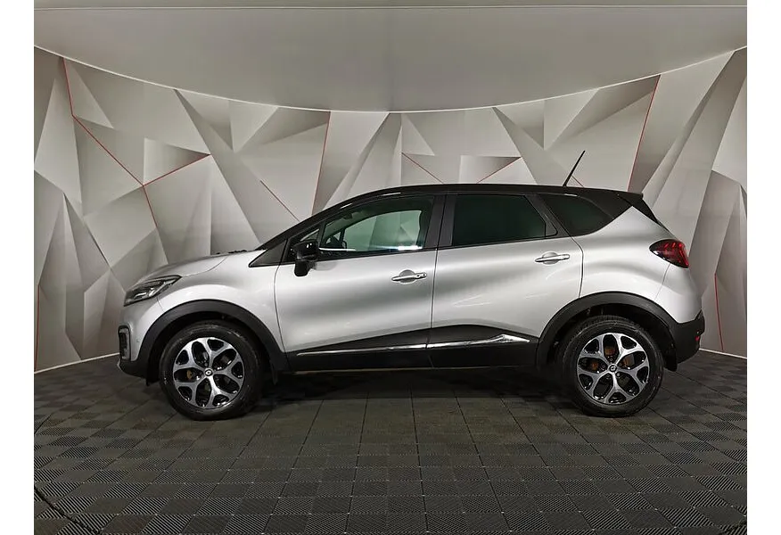 Renault Kaptur 1.3 CVT FWD (150 л.с.) Edition One Черный в АВИЛОН. Слайд №5