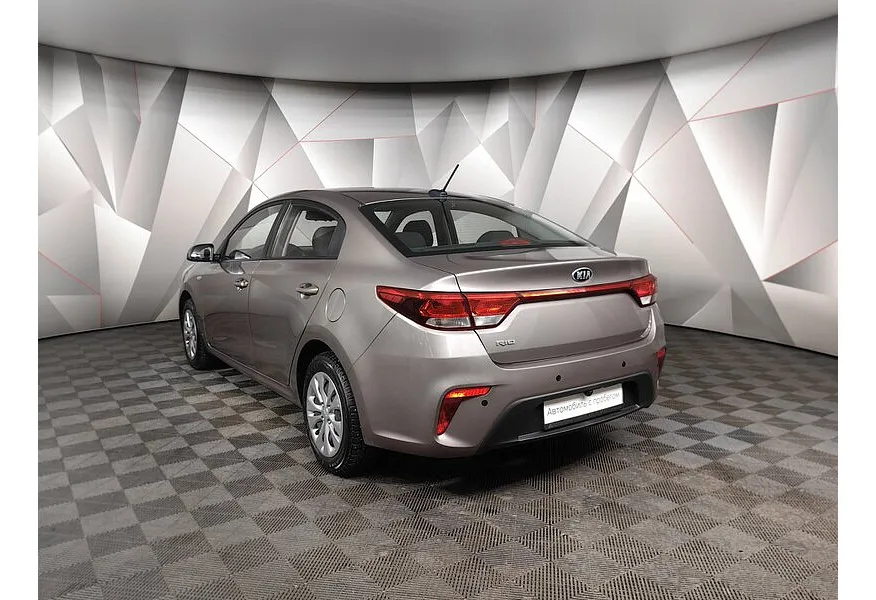 Kia Rio 1.6 AT (123 л.с.) Коричневый в АВИЛОН. Слайд №4 Kia Rio 1.6 AT (123 л.с.) Коричневый в АВИЛОН. Слайд №4