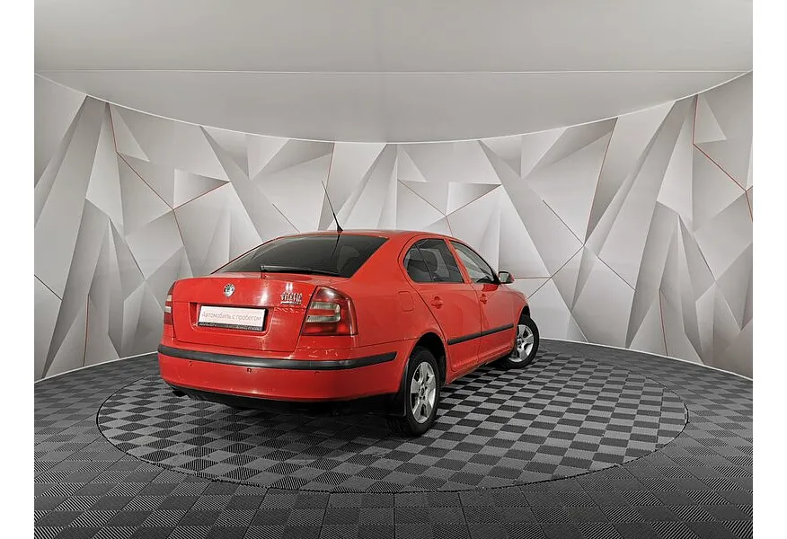 Skoda Octavia 1.6 Tiptronic (102 л.с.) Красный в АВИЛОН. Слайд №2