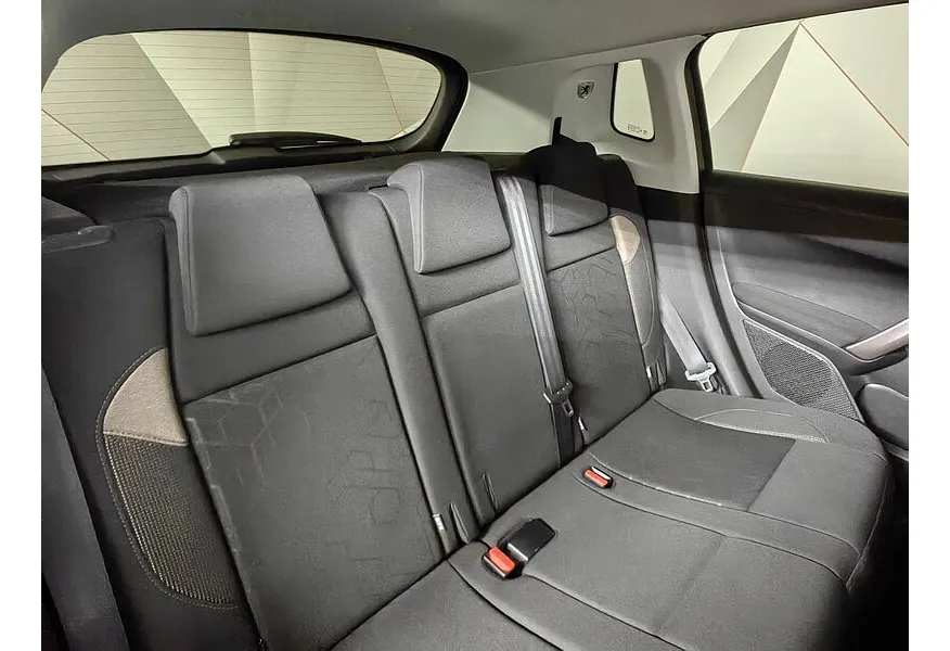 Peugeot 2008 1.6 VTi MT (115 л.с.) Коричневый в АВИЛОН. Слайд №16