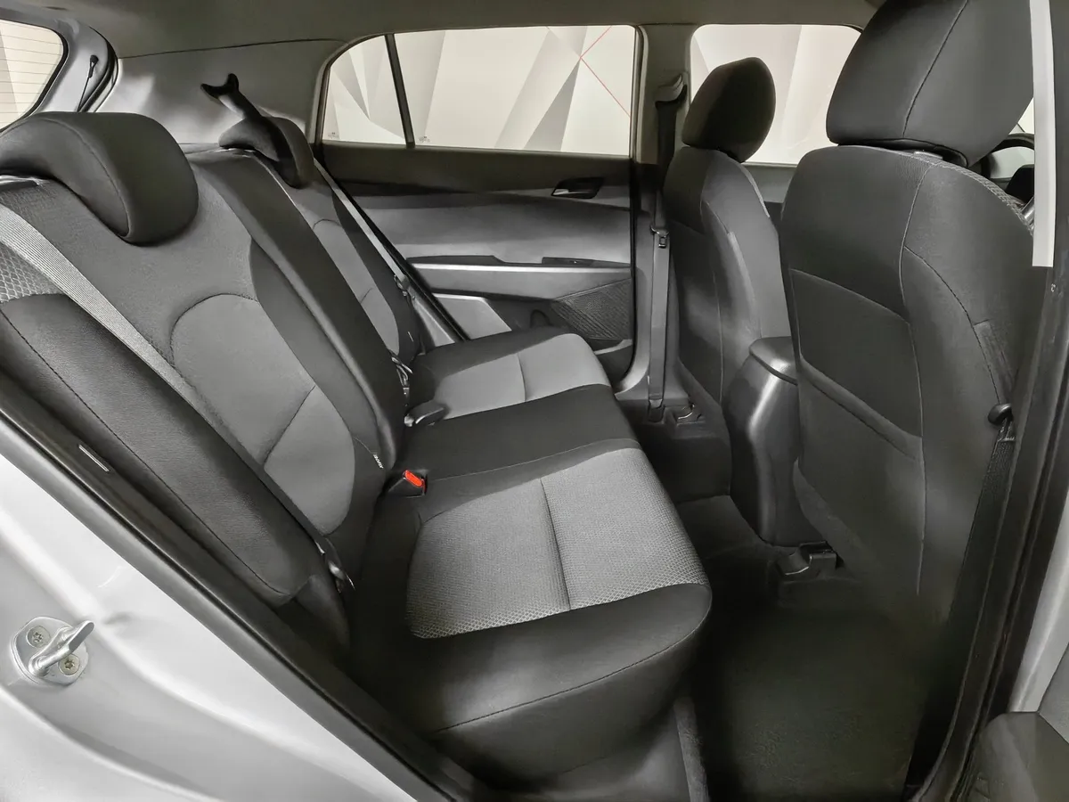 Hyundai Creta 1.6 AT AWD (121 л.с.) Active + Light + Winter Серебристый в АВИЛОН. Слайд №15