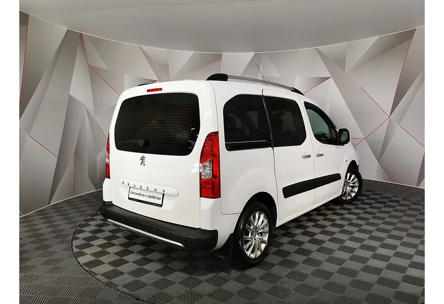 Peugeot Partner 1.6 HDi MT (90 л.с.) Белый в АВИЛОН. Слайд №2