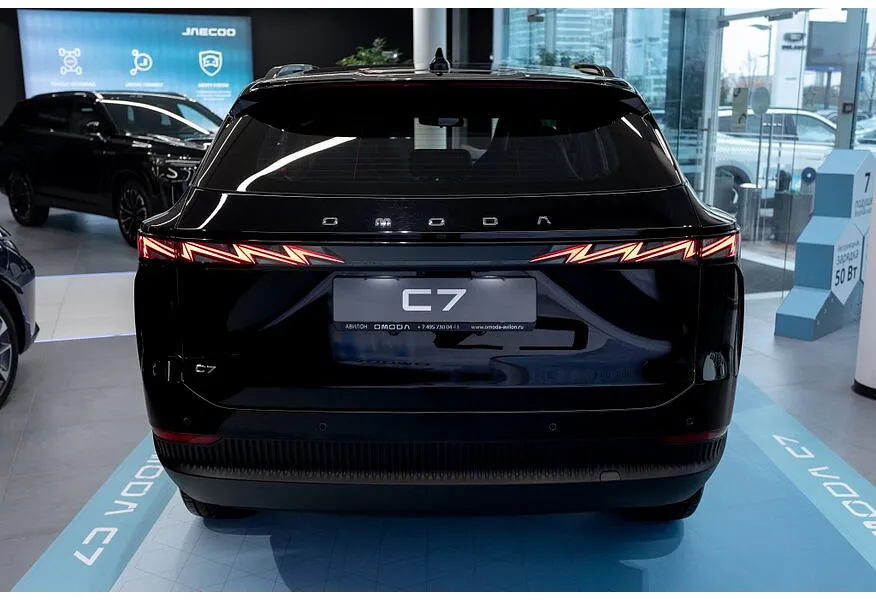 OMODA C7 1.6 DCT 4WD (150 л.с.) Ultimate Черный в АВИЛОН. Слайд №4