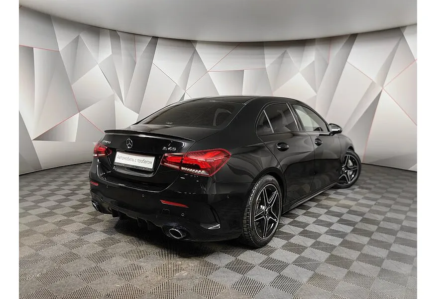 Mercedes-Benz A-Класс 35 SpeedShift 4Matic (306 л.с.) Черный в АВИЛОН. Слайд №2