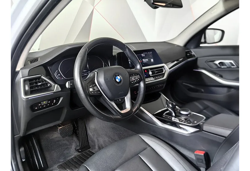 BMW 3 серия 318i Steptronic (156 л.с.) Белый в АВИЛОН. Слайд №12