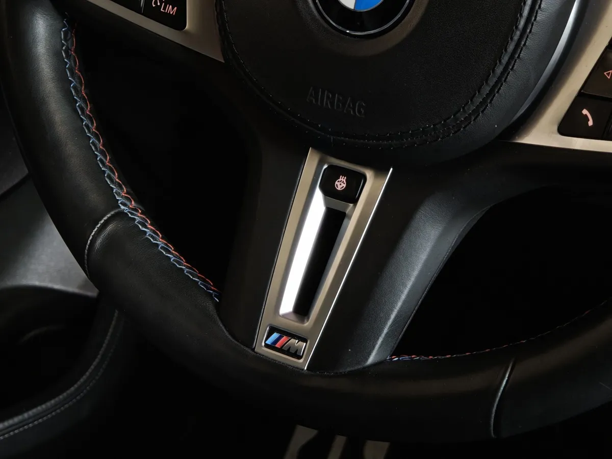 BMW X5 M 4.4 xDrive (625 л.с.) Competition Черный в АВИЛОН. Слайд №23
