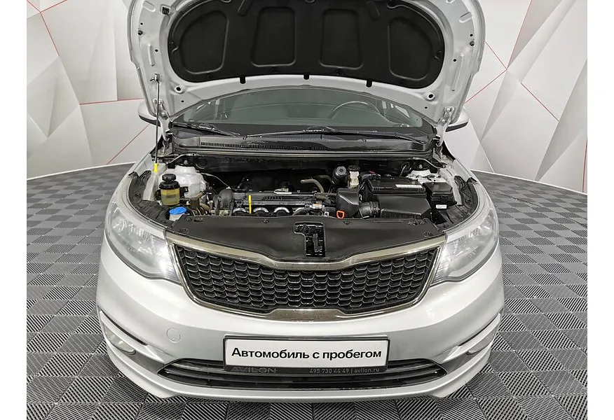Kia Rio 1.4 AT (107 л.с.) Серебристый в АВИЛОН. Слайд №17