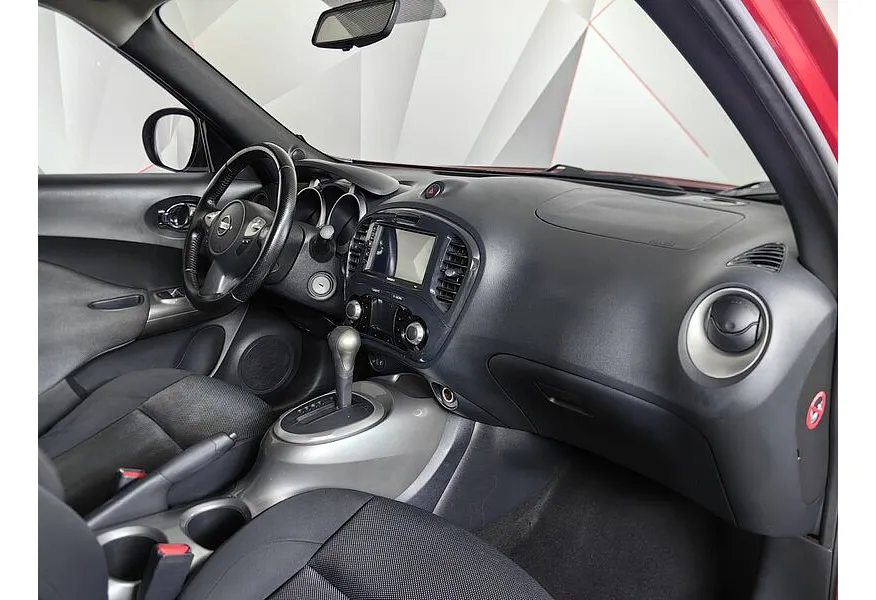 Nissan Juke 1.6 CVT (117 л.с.) Красный в АВИЛОН. Слайд №10