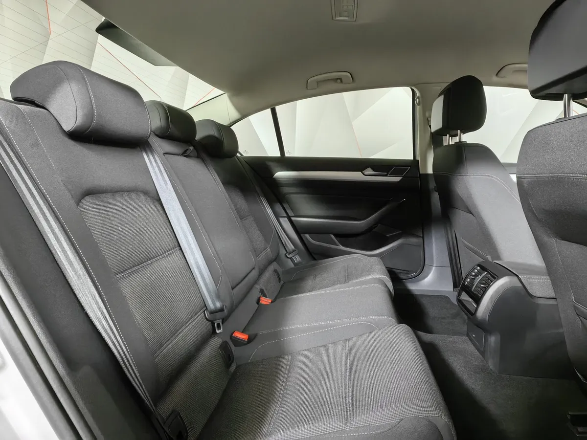 Volkswagen Passat 1.4 TSI BlueMotion DSG (150 л.с.) Comfortline Белый в АВИЛОН. Слайд №16