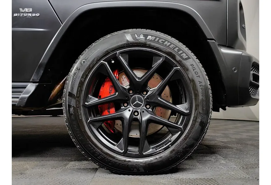 Mercedes-Benz G-Класс G 63 AMG Speedshift 4Matic (585 л.с.) Черный в АВИЛОН. Слайд №9