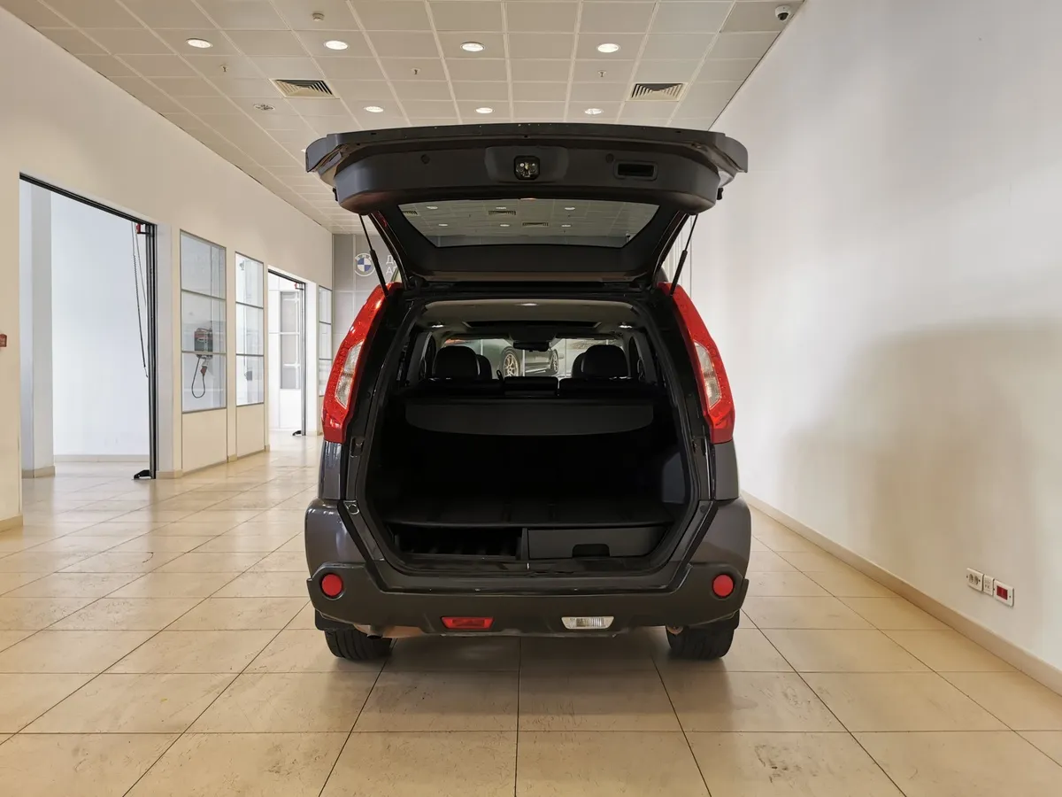 Nissan X-Trail 2.0 CVT AWD (141 л.с.) Серый в АВИЛОН. Слайд №11