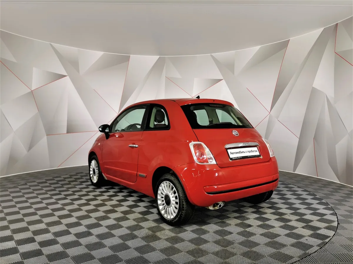 Fiat 500 1.2 AMT (69 л.с.) Красный в АВИЛОН. Слайд №4