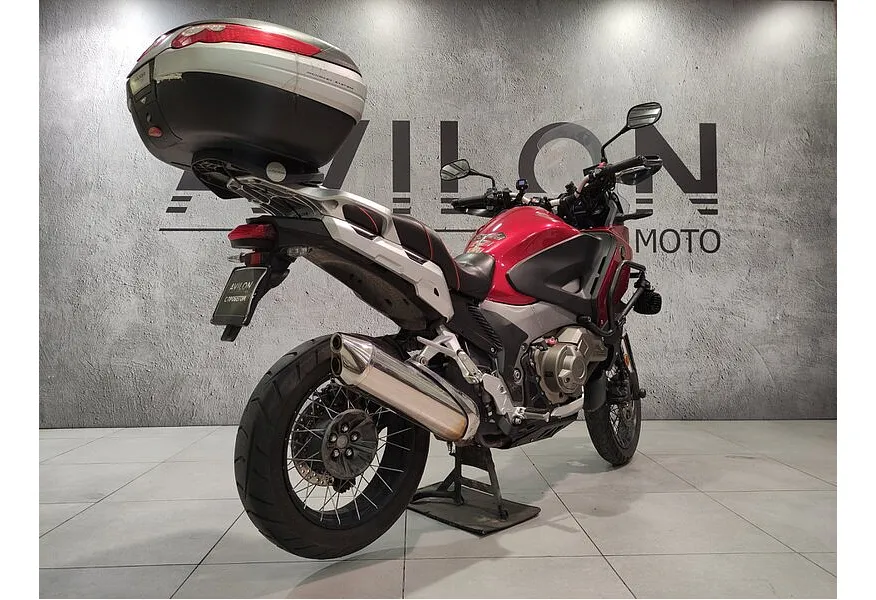 Honda VFR1200 XD Красный в АВИЛОН. Слайд №5 Honda VFR1200 XD Красный в АВИЛОН. Слайд №5