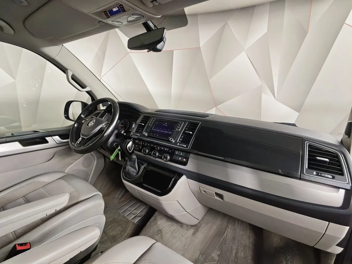 Volkswagen Multivan 2.0 biTDI DSG 4 MOTION (180 л.с.) Highline Черный в АВИЛОН. Слайд №11