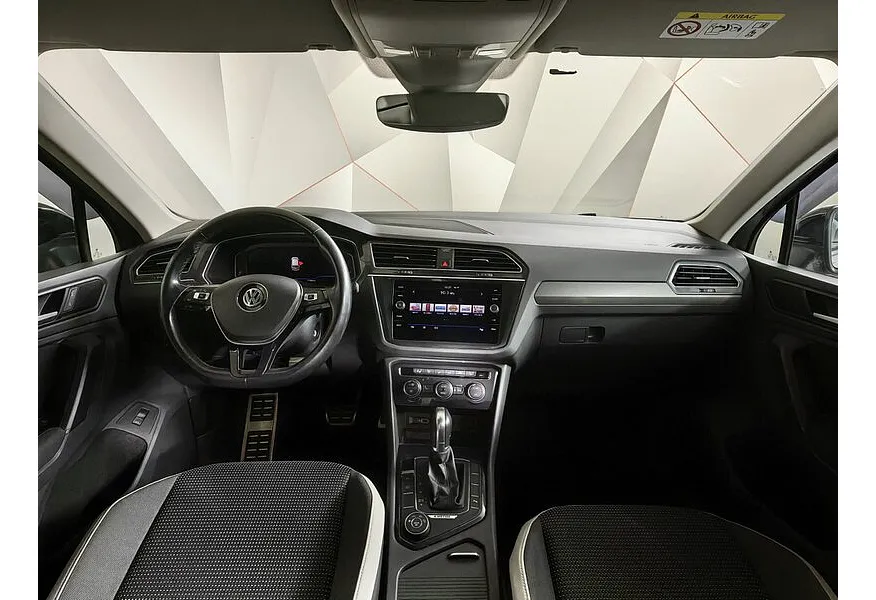 Volkswagen Tiguan 2.0 TSI 4Motion DSG (180 л.с.) OFFROAD Серый в АВИЛОН. Слайд №14