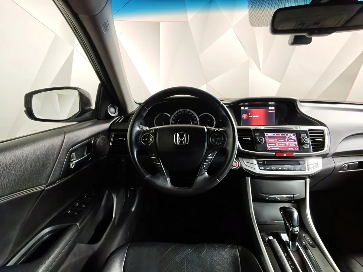 Honda Accord 2.4 AT (180 л.с.) Черный в АВИЛОН. Слайд №19