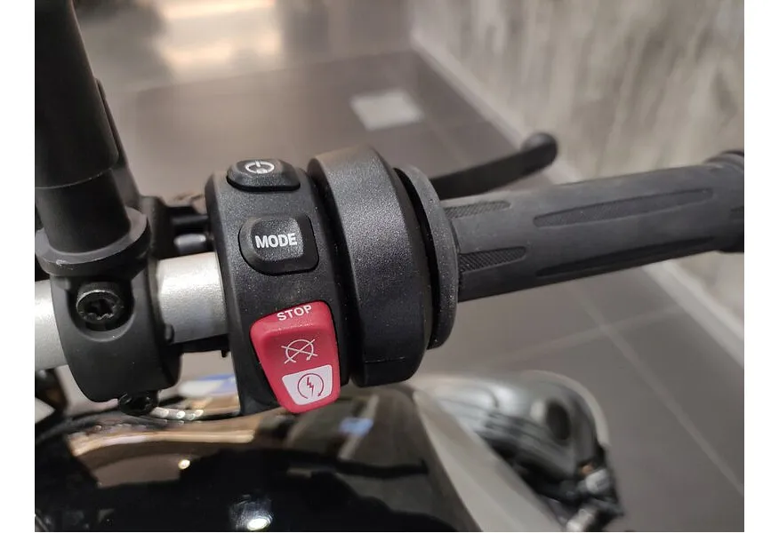 BMW Motorrad R 12 nineT R 12 nineT 1200 см³ 1200 Черный в АВИЛОН. Слайд №7