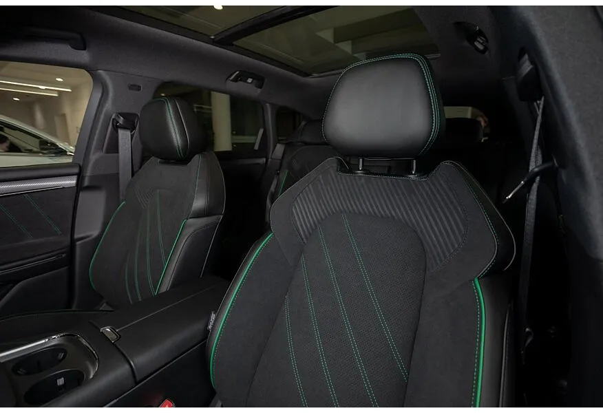 Voyah Free EVR 1.5 AT AWD (510 л.с.) Sport + Черный в АВИЛОН. Слайд №10