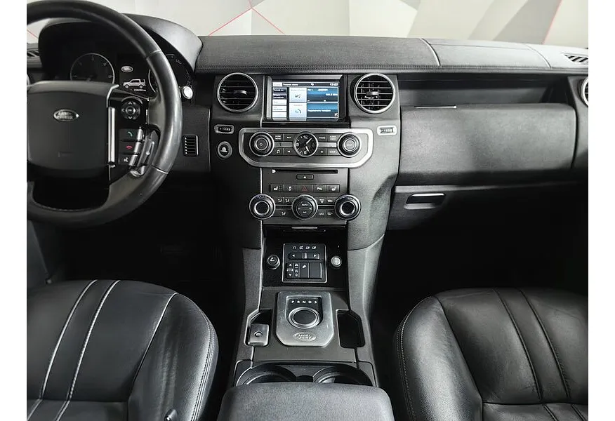 Land Rover Discovery 3.0 SDV6 AT 4WD (249 л.с.) SE Черный в АВИЛОН. Слайд №15