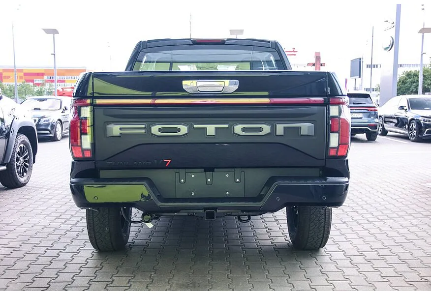 АВИЛОН - Foton Tunland V7 2.0d AT 4WD (159 л.с.) Extreme Черный - slide 2
