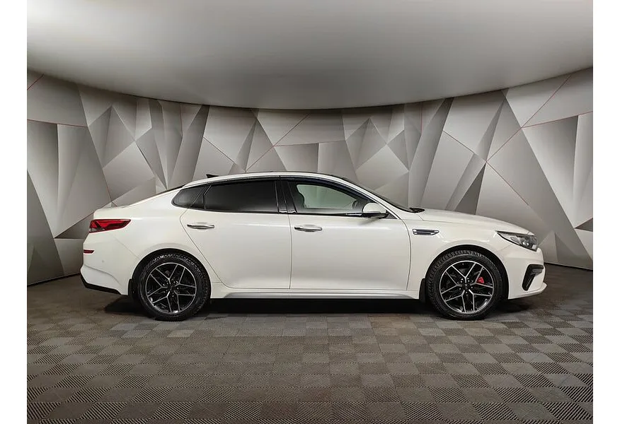 Kia Optima 2.4 GDI AT (188 л.с.) Luxe Белый в АВИЛОН. Слайд №6