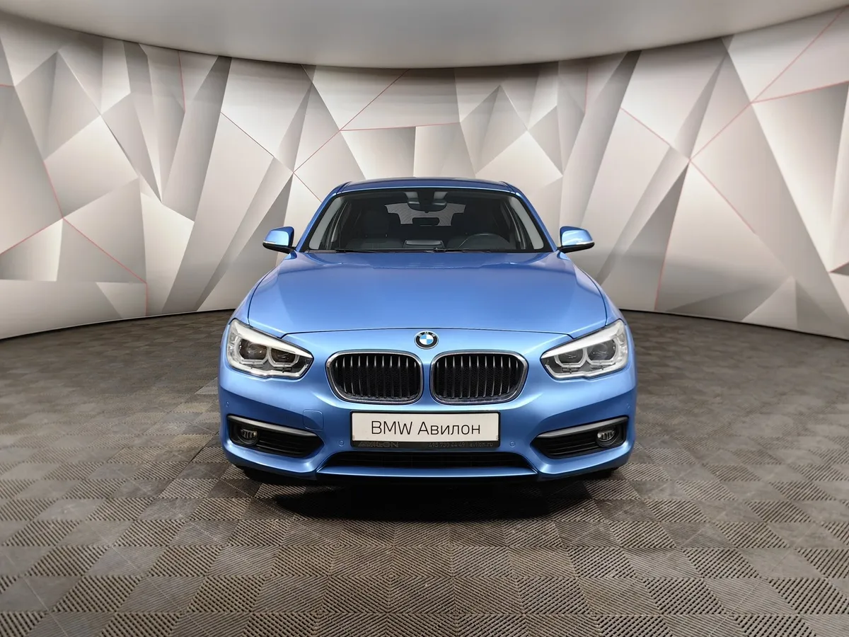 BMW 1 серия 118i AT (136 л.с.) Синий в АВИЛОН. Слайд №3