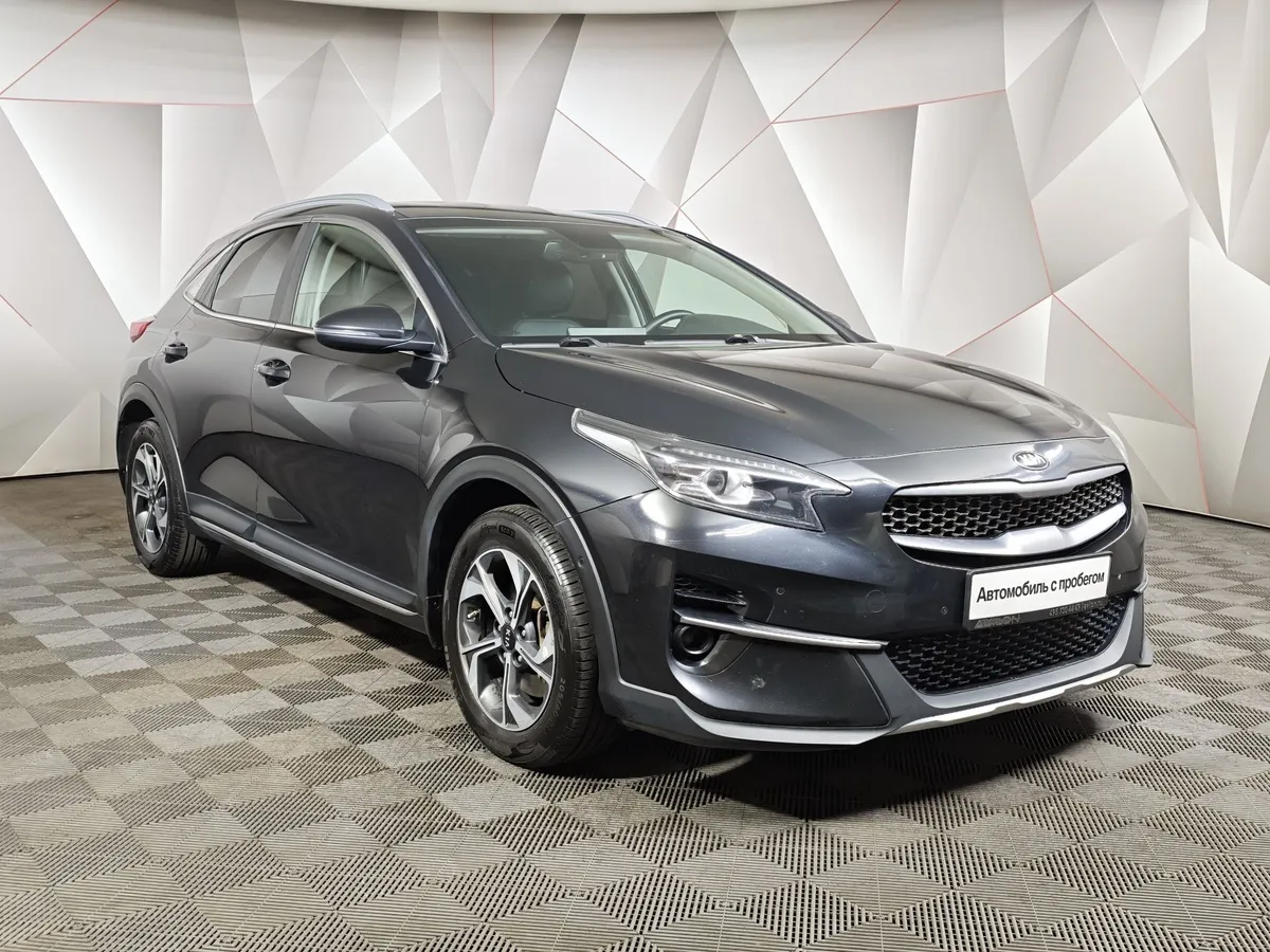 Kia XCeed 1.4 T-GDI (140 л.c.) Prestige Черный в АВИЛОН. Слайд №3