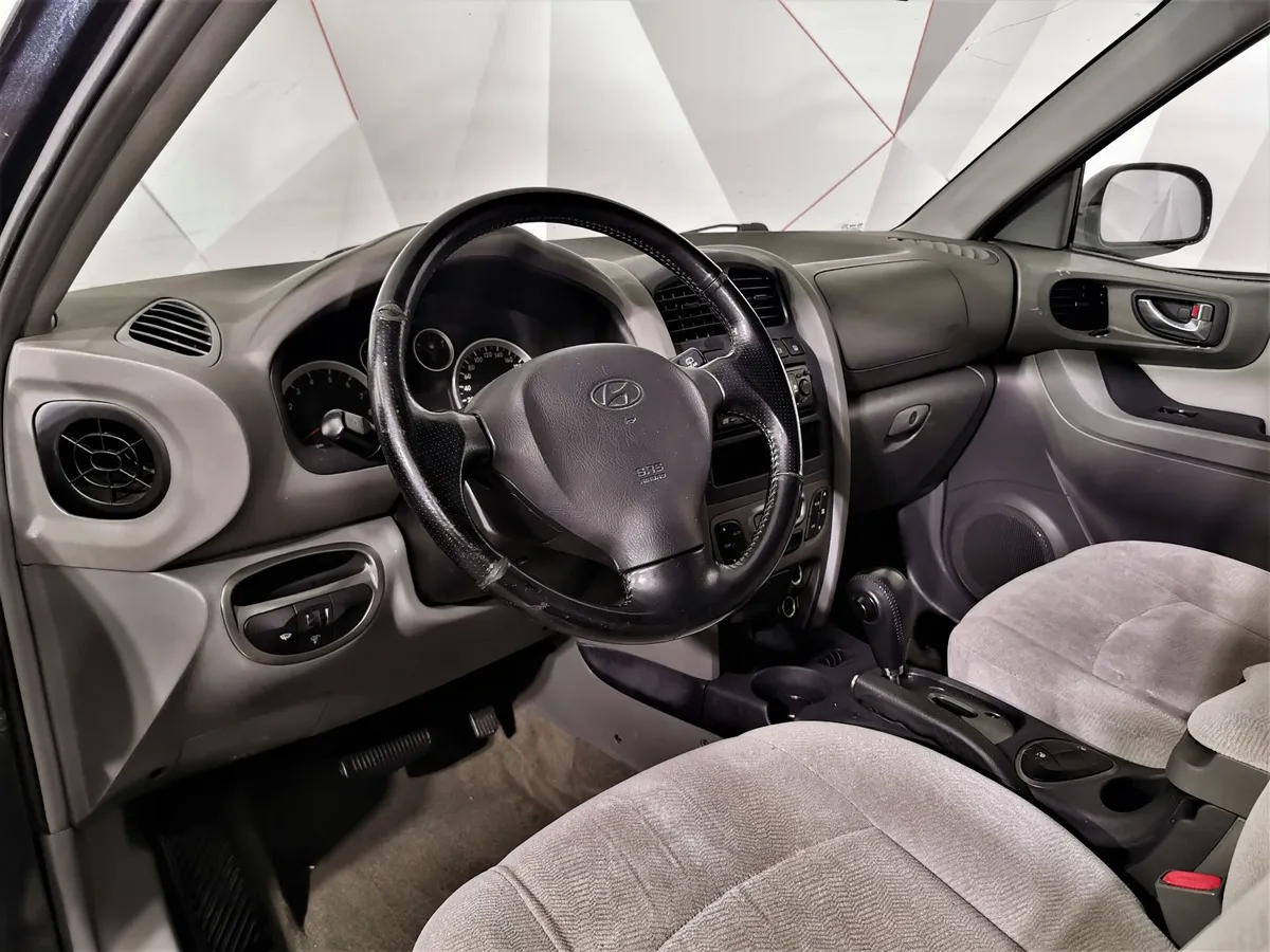 Hyundai Santa Fe 2.7 AT (173 л.с.) Черный в АВИЛОН. Слайд №17