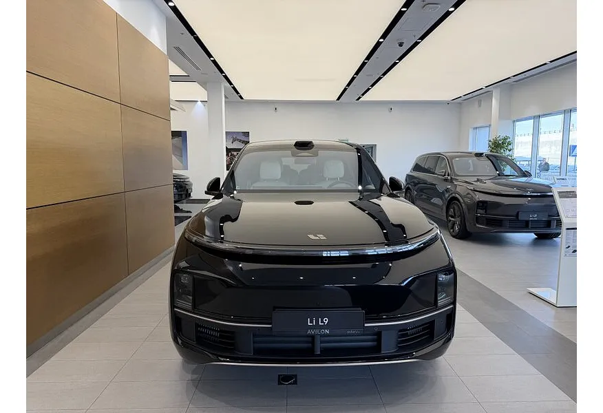 Li Auto L9 1.5 AT 4WD (449 л.с.) Ultra Черный в АВИЛОН. Слайд №4