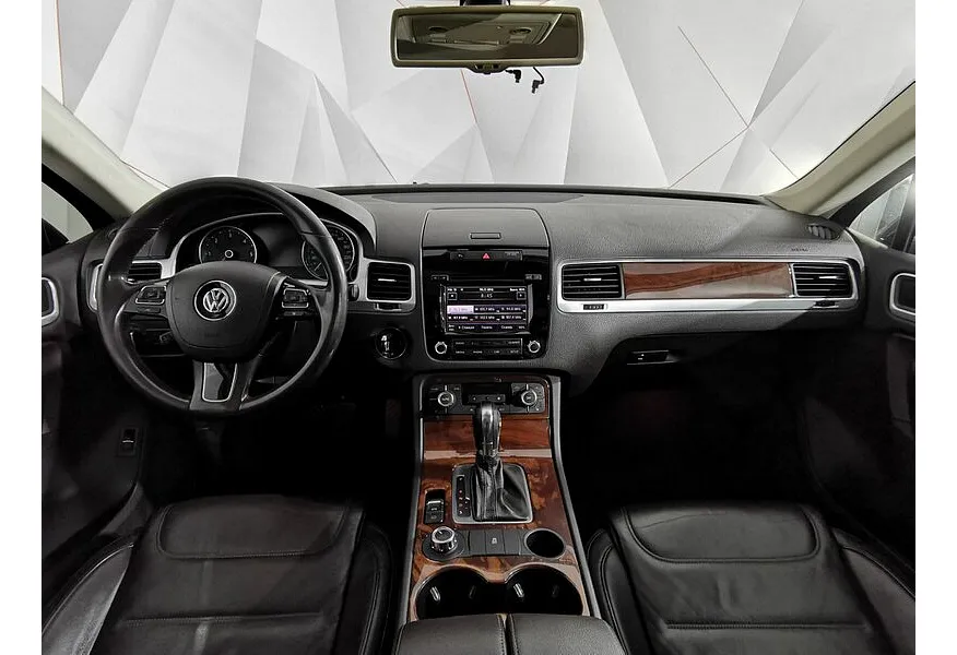 Volkswagen Touareg 3.0 TDI Tiptronic 4Motion (245 л.с.) Коричневый в АВИЛОН. Слайд №14