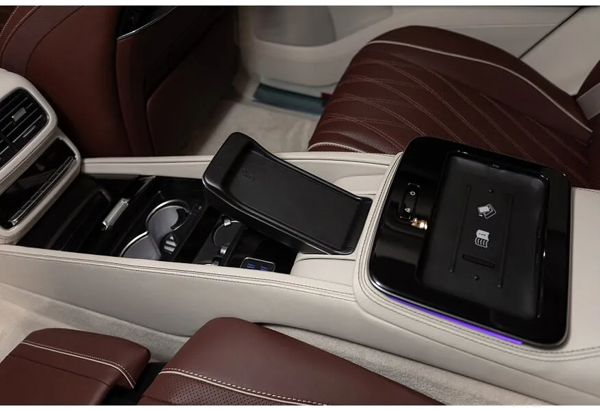 Mercedes-Benz GLS 600 9G-Tronic 4Matic (557 л.с.) Черный в АВИЛОН. Слайд №18