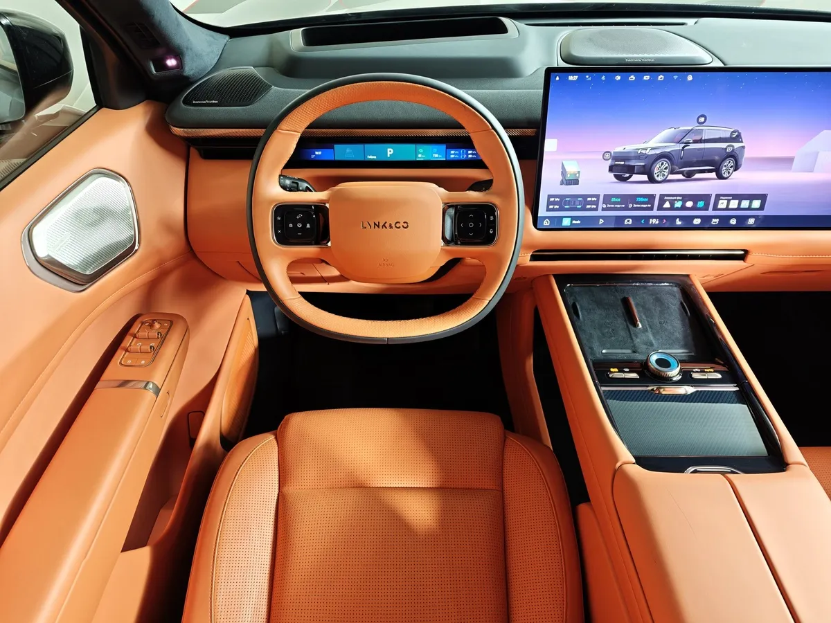 Lynk & Co 900 2.0 AT 4WD (884 л.с.) Ultra Черный в АВИЛОН. Слайд №19