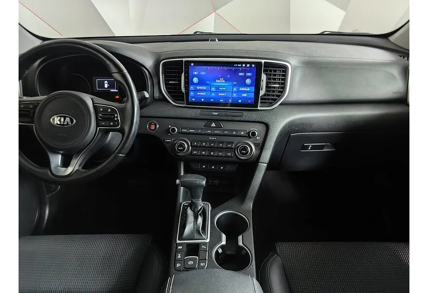 Kia Sportage 2.0 AT 4WD (150 л.с.) Luxe Белый в АВИЛОН. Слайд №15
