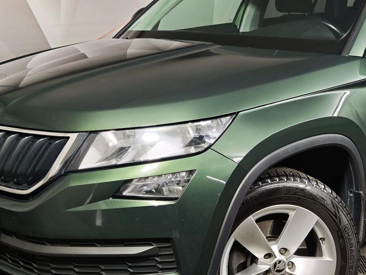 Skoda Kodiaq 1.4 TSI DSG 4X4 (150 л.с.) Зеленый в АВИЛОН. Слайд №10