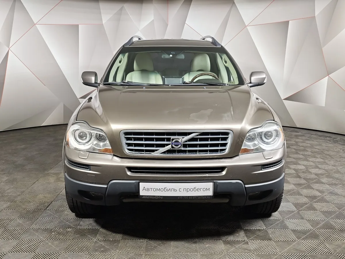 Volvo XC90 2.5 T5 Geartronic AWD (5 мест) (210 л.с.) Коричневый в АВИЛОН. Слайд №7