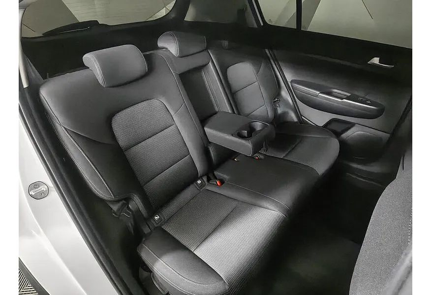 АВИЛОН - Kia Sportage 2.0 AT (150 л.с.) Белый - slide 15